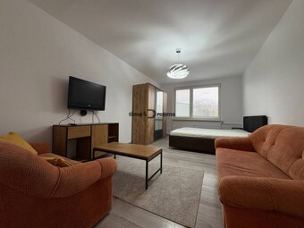 Na predaj: CENTRUM 2 ib + BALKON + PIVNICA + ŠATNIK - 6