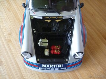 Porsche 911, Opel Omega 1:18 - 6