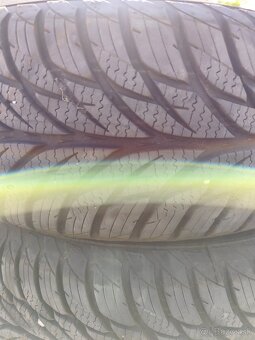 Pneu 195/65 r15 - 6