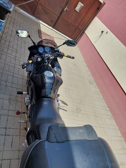 Yamaha FZS1000 Fazer - 6