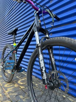 Predám bycikel Mongoose Fireball – custom dirt/street M - 6