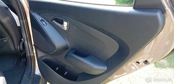 Hyundai ix35 4wd 2.0d 135kw - 6