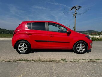 Hyundai i20 1.4i 16V Style A/T - 6