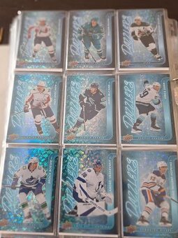 Hokejové kartičky insert dazzlers blue 2024/25 - 6