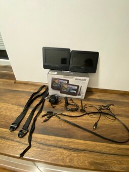 DVD prehravac do auta 🚙🚗 - 6