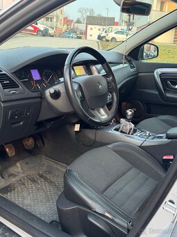 Renault Laguna 2.0DCi 110kw 4Control - 6