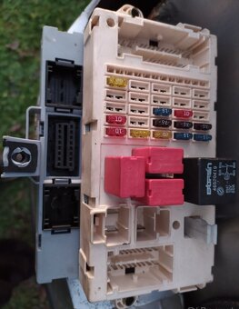 Rozpredam Fiat Stilo 1,9JTD 85kw - 6