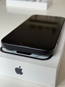 iPhone 15, Black, 128GB - 6
