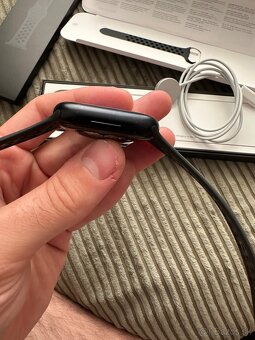 Apple watch 7 45mm Nike edícia - 6