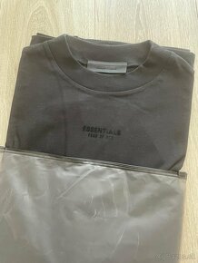 Fear of God Essentials tricka oversize veľ. M - 6