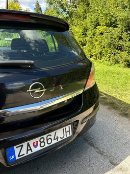 Opel Astra H 1.9 CDTI - 6