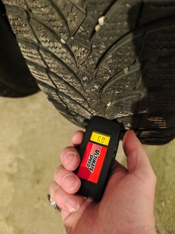 215/65 R16 zimné Nexen - 6