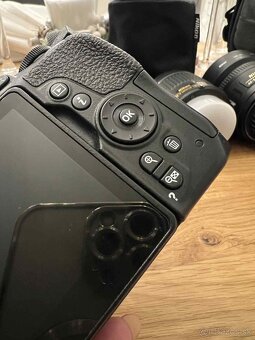 Nikon D5600 + 3 objektívy - 6