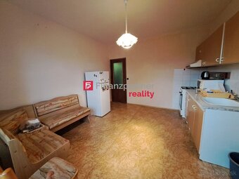 PREDAJ 3 - izbového bytu, predaný - 6