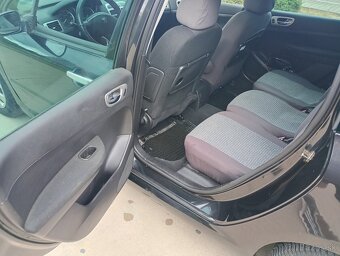 Predám Peugeot 307 SW 2.0 HDI - 6