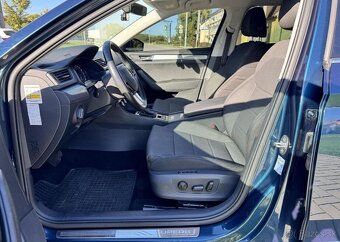 Škoda Superb 2,0 TDI DSG SEDAN 1.MAJ CZ nafta automat 110 kw - 6