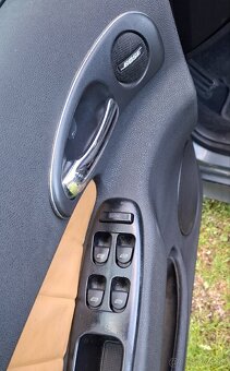 ALFA Romeo 156 2,4 JTD sportwagon - 6