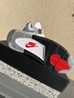 Jordan 4 Retro White Cement - 6