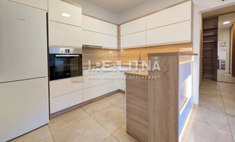 ŠTÝLOVÝ 1-IZBOVÝ BYT S KRBOM, 51 M2, ZVOLEN - 6