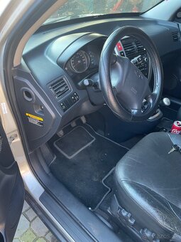 Hyundai tucson 2.0 CRDi - 6