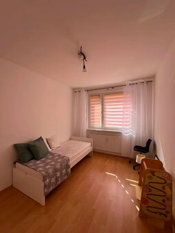 Na prenájom 3-izb. byt ul J. Poničana - Devínska - 6