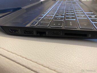 HP Pavilion Gaming Laptop 15 - 6