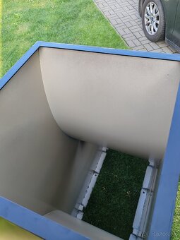 Kvetináč - 6