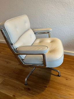 2 x otočná lobby stolička Vitra ES 105, dizajn Charles & Ray - 6