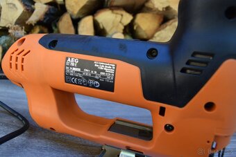 Priamočiara píla AEG ST 700 E ( 705 W ) - 6