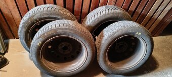 Kolesá - Škoda rapid + zimné pneumatiky 185/60R15 - 6