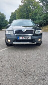 Škoda Octavia Scout Tdi 4x4 Elegance - 6