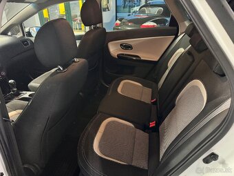 KIA Ceed SW 1.6 CRDI Gold 128 tisíc km/Slovák/ 2015 - 6