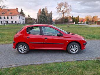 Peugeot 206 1.4i TOP STAV - 6