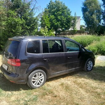 VW Touran 1,6TDI 7 miestne 2011 - 6