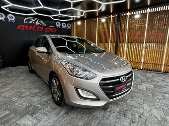 Hyundai i30 1.6 CRDi DOHC 16V Fleet - 6