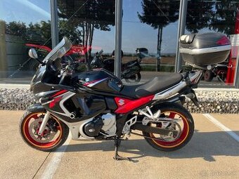 Suzuki GSX 650 F - 6