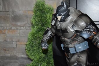 Batman Armored figurka - 6