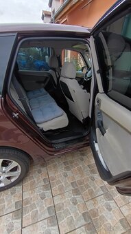 Predám Citroen C4 Picasso - 6