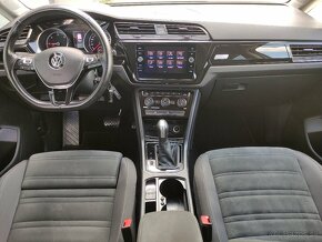 VW Touran DSG HIGHLINE LED ACC NAVI VYHŘ.SEDAČKY TAŽNÉ - 6