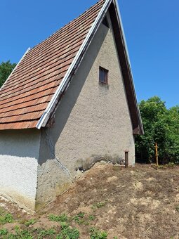 Viničný dom v obci Šalov - 6
