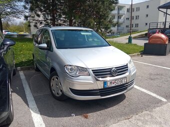 Vw Touran 1.4 tsfi, CNG, DSG 7 miestne - 6
