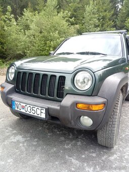Jeep Cherokee sport kj - 6