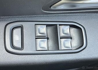 Dacia Duster 1.6i 16v KOUPENO V ČR 1.MAJ. benzín manuál - 6