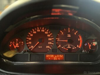 BMW E46, 330 XD - 6