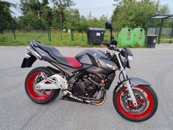 Suzuki GSR 600 YOSHIMURA LIMITED EDITION 9/2008 - 6