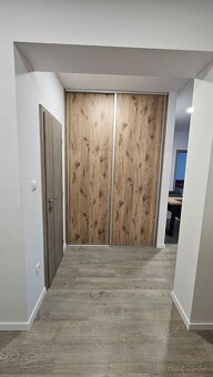 3i zariadený byt s balkónom, staré sídlisko Prievidza - 6