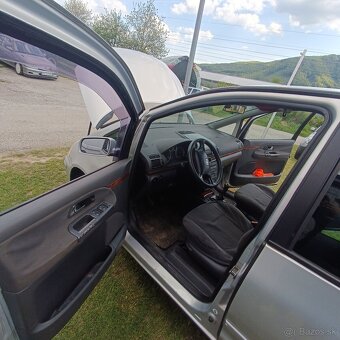 Volkswagen Sharan 1.9 TDI - 6