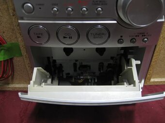 SONY HIFI VEŽA - 6