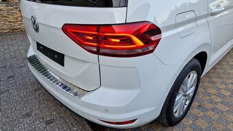 VW Touran 2.0 TDI DSG HL 3/2020, LED - 6