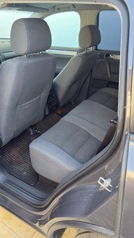 Volkswagen Touareg - 6